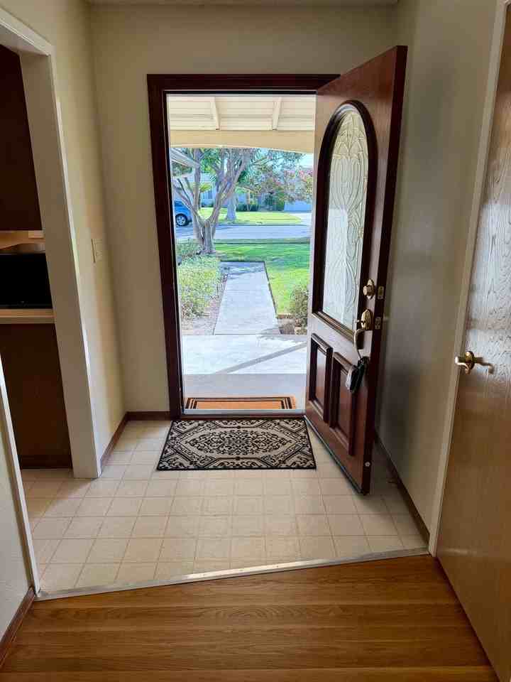 3123 W Teranimar Dr - Photo 3 of 22