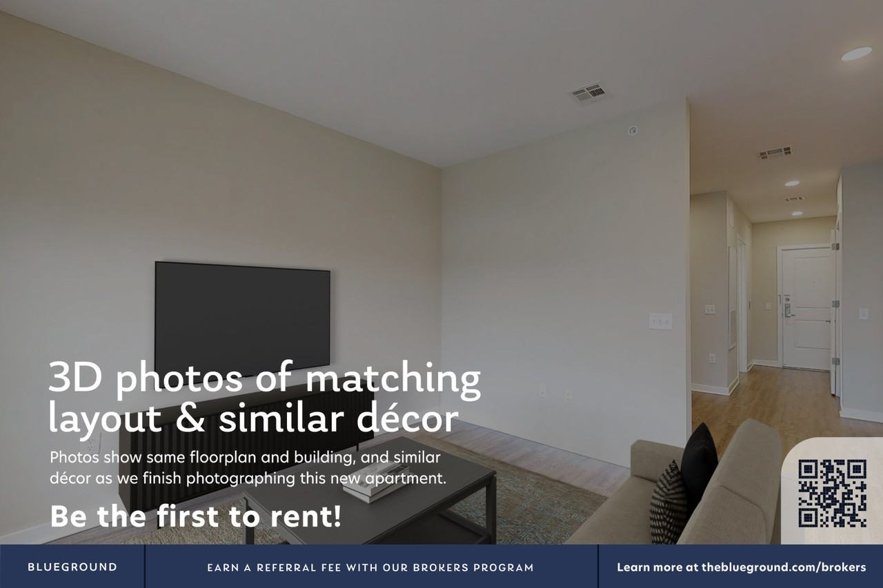 79 Alexander St #3480A - Photo 4 of 13