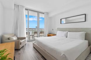 2602 E Hallandale Beach Blvd - Photo 1 of 1
