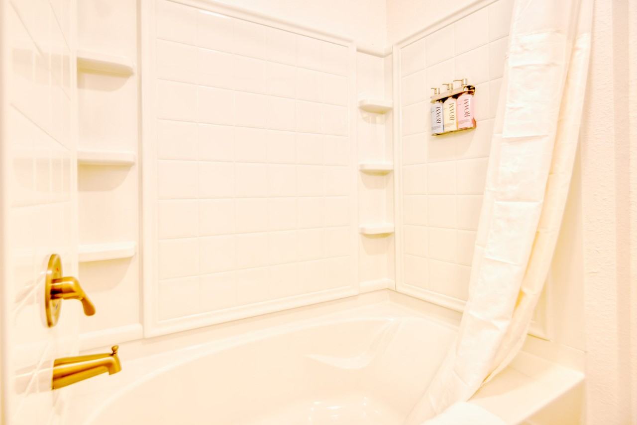 2548 Sw 13th St #1243569P - Photo 7 of 19