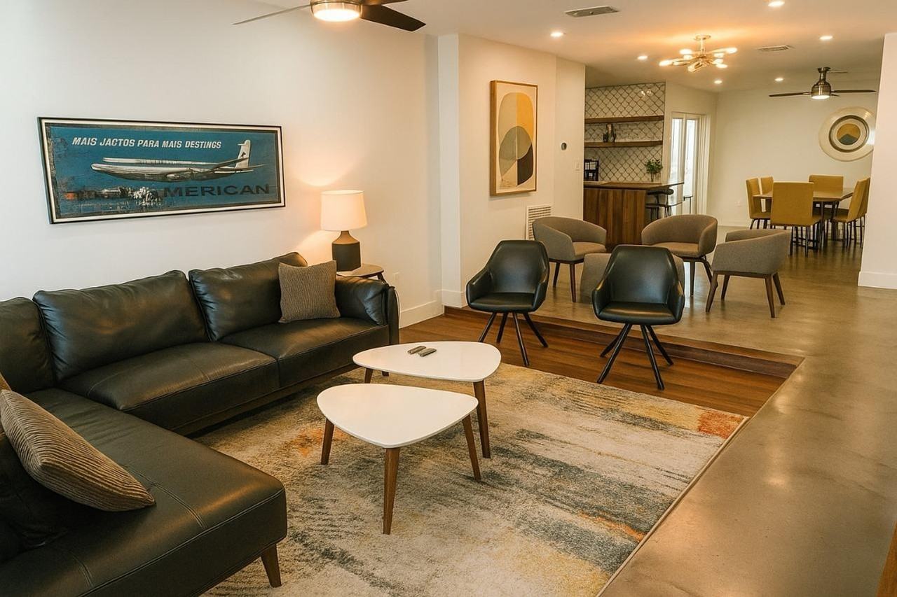 3530 Northeast 13th Avenue #1239382P - Photo 5 of 10