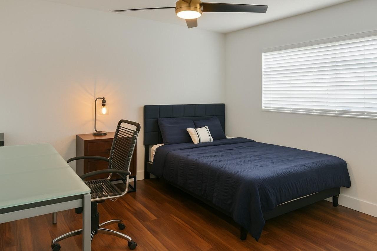 3530 Northeast 13th Avenue #1239382P - Photo 6 of 10