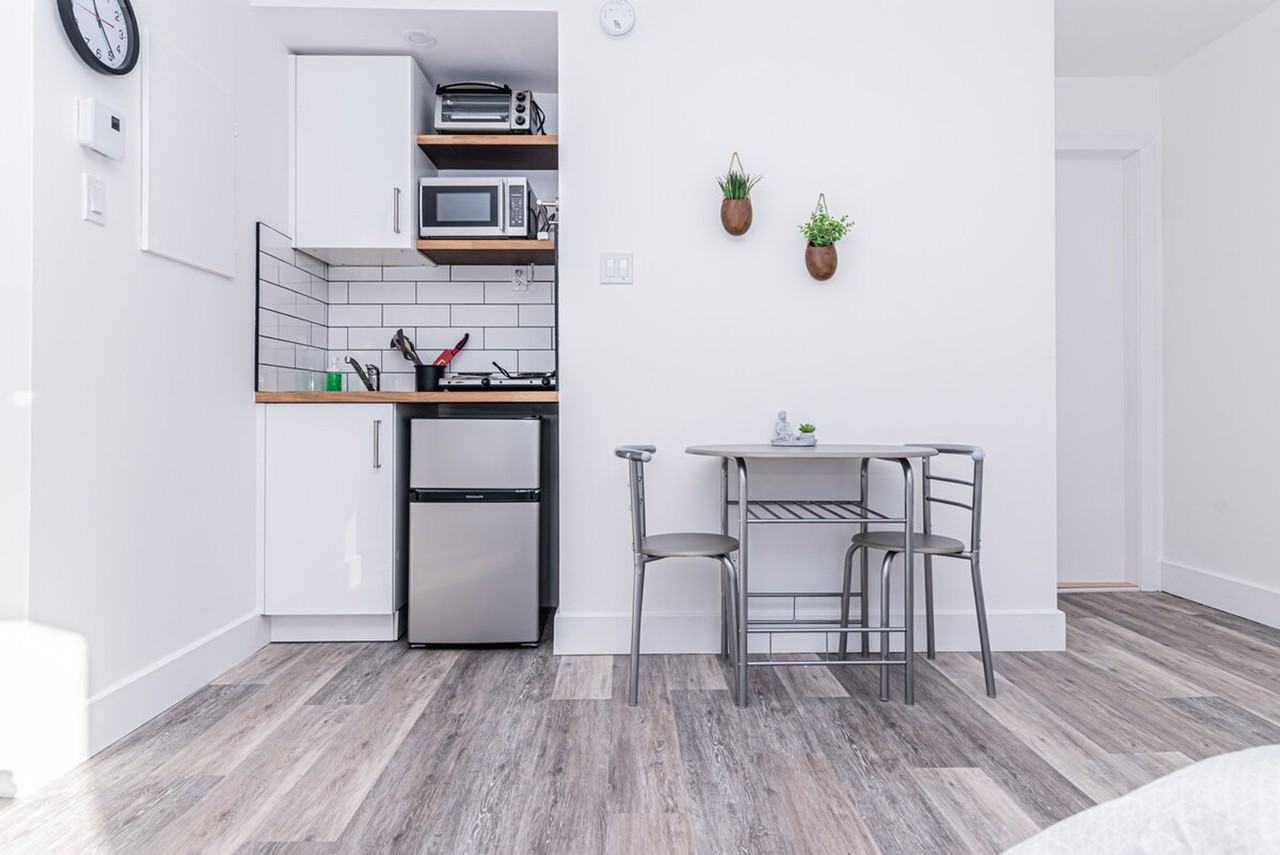 1424 Rue Saint-Timothée #1261841P - Photo 2 of 9