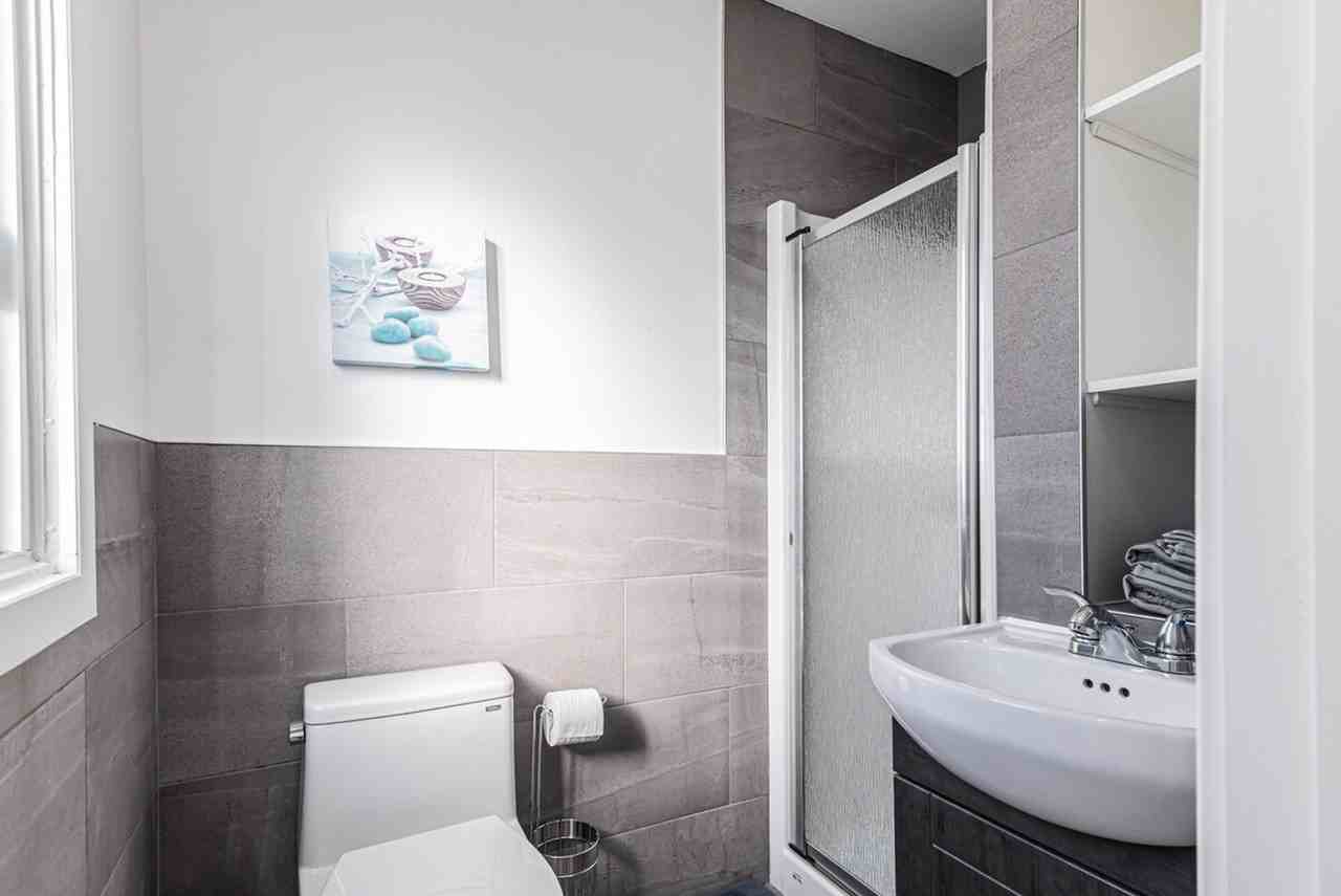 1424 Rue Saint-Timothée #1261841P - Photo 5 of 9