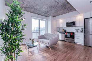 1635 Rue Berri - Photo 1 of 1