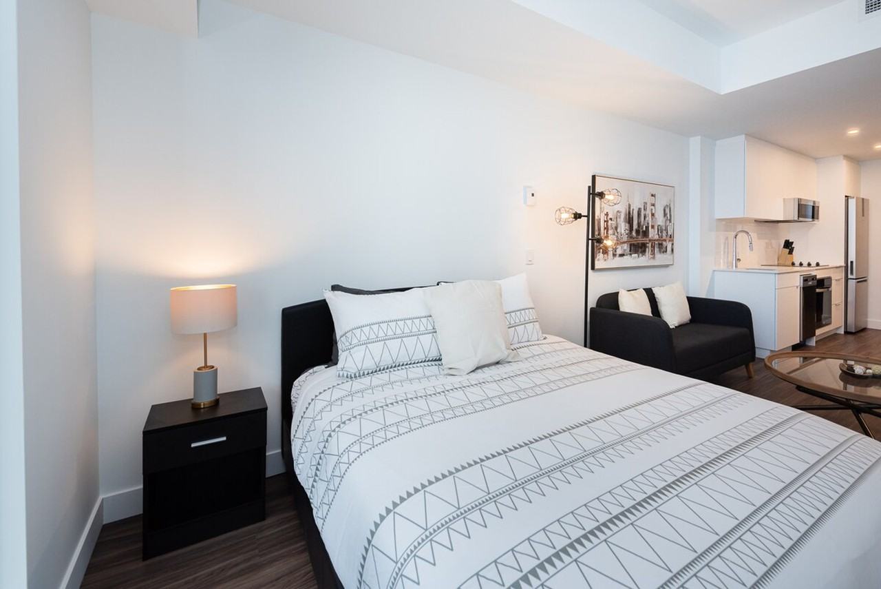 1288 Av Des Canadiens-De-Montréal #1261794P - Photo 2 of 34