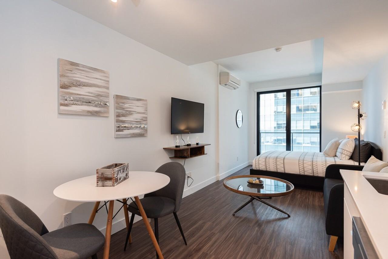 1288 Av Des Canadiens-De-Montréal #1261794P - Photo 3 of 34