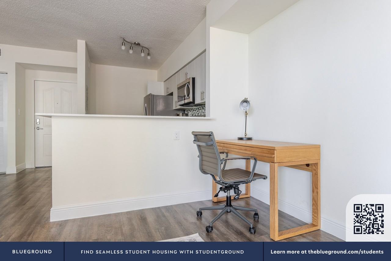 16900 N Bay Rd #168 - Photo 6 of 44