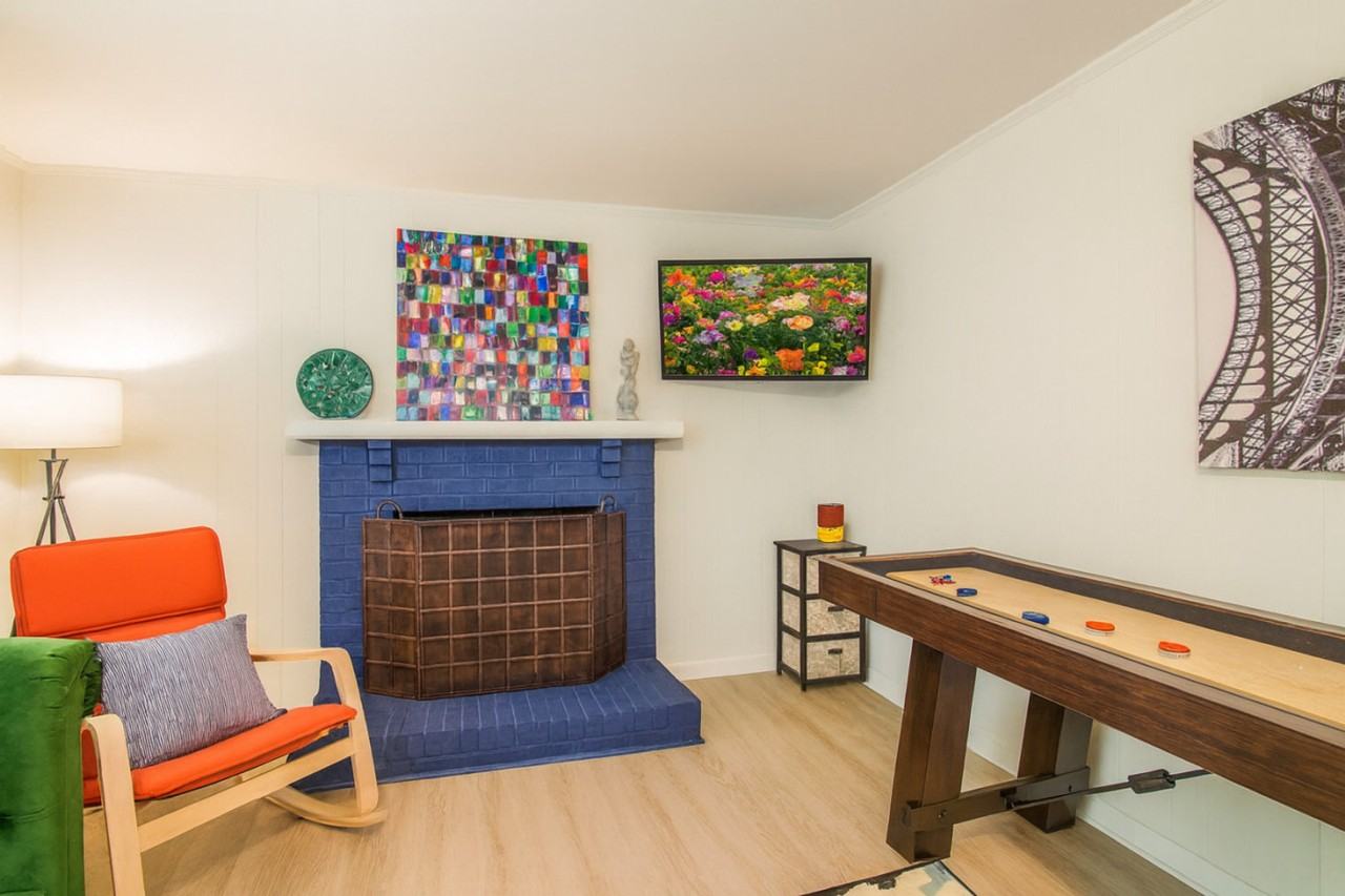 8800 Nightingale Ln #1293786P - Photo 3 of 29