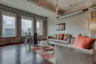 500 S Ervay St - Photo 1 of 1