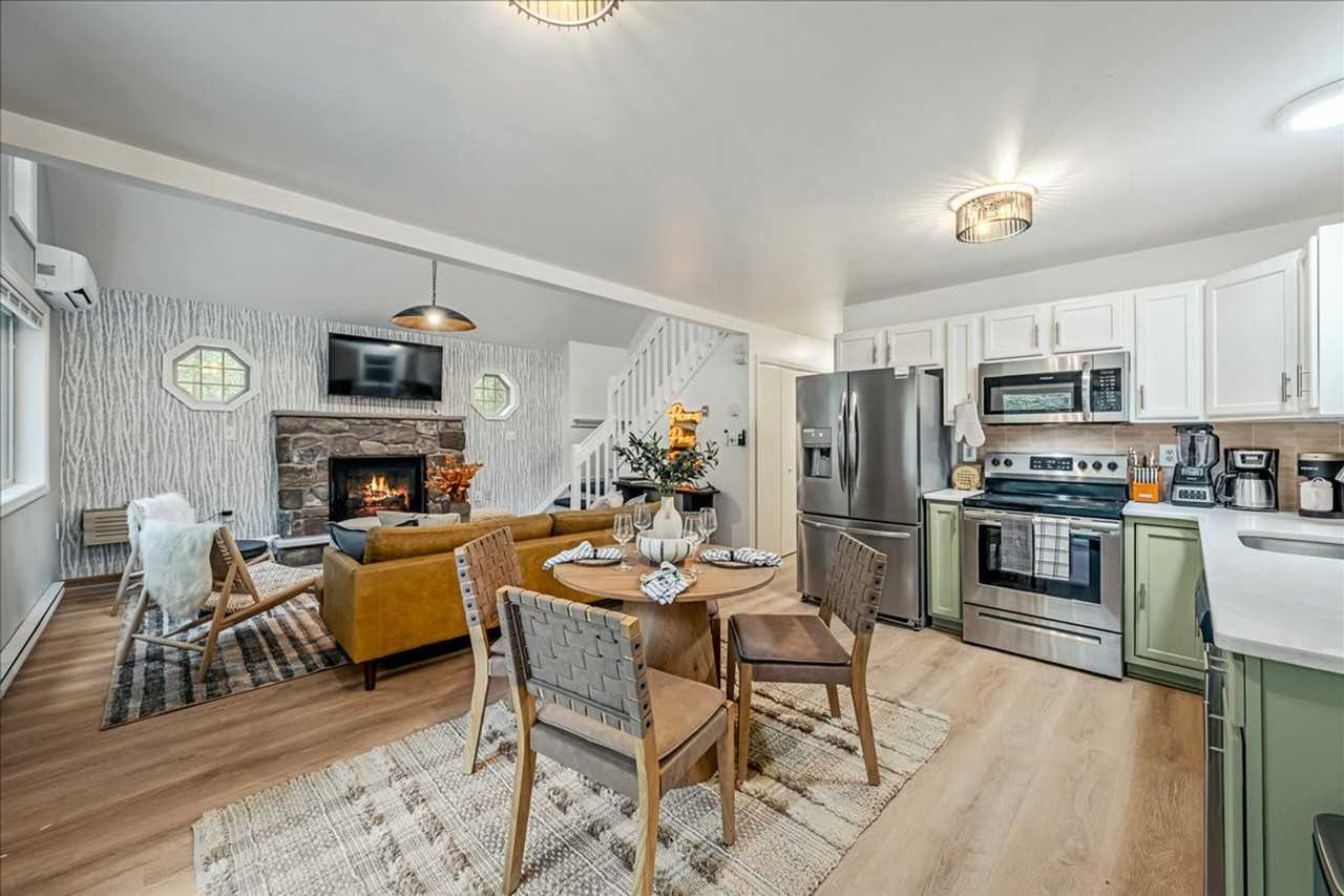 109 109 Rising Sun Court #1302874P - Photo 5 of 50