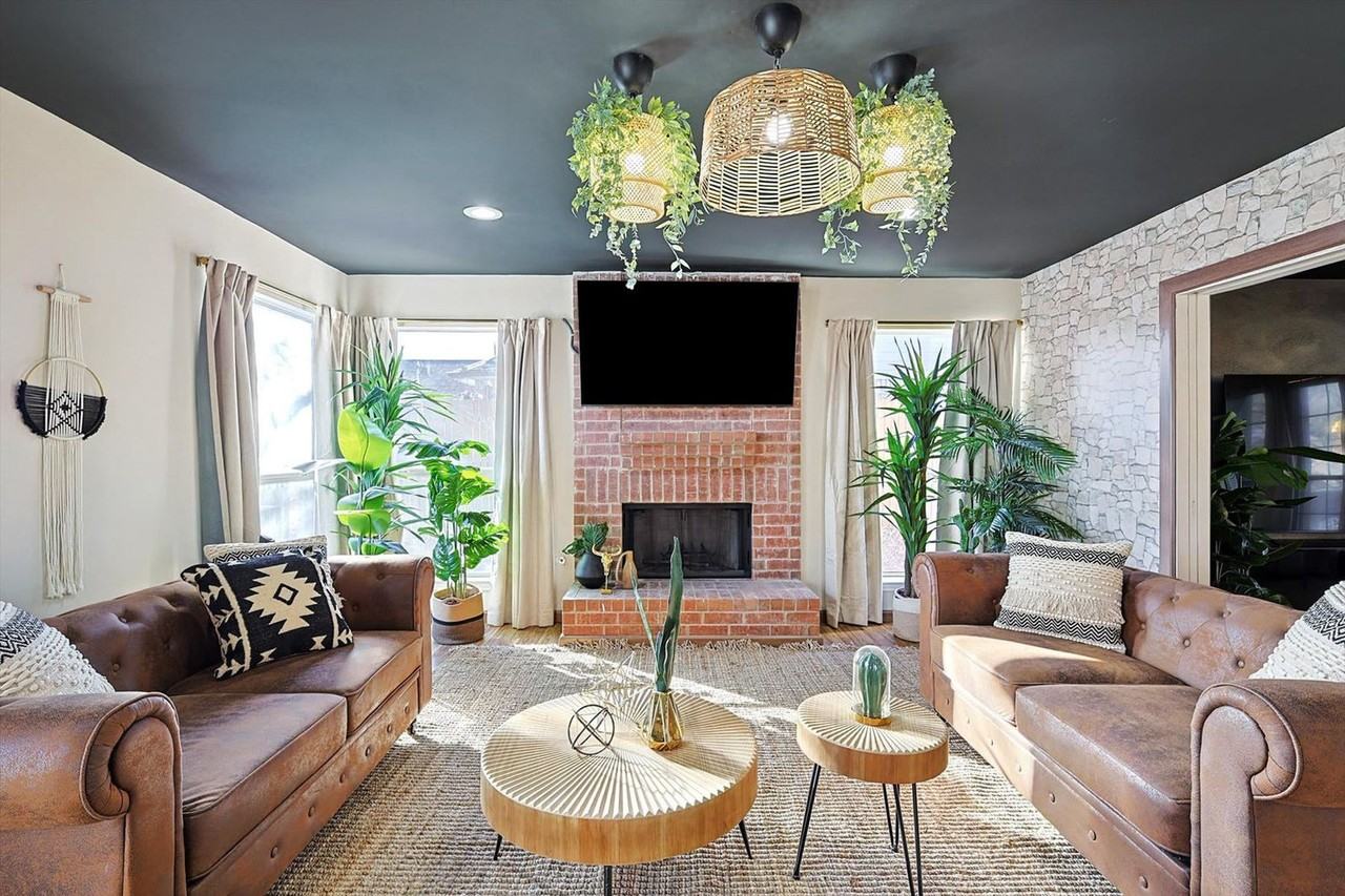 708 Azalea Dr #1310919P - Photo 5 of 50