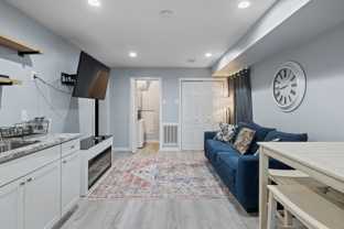 229 S Peters Rd - Photo 1 of 1