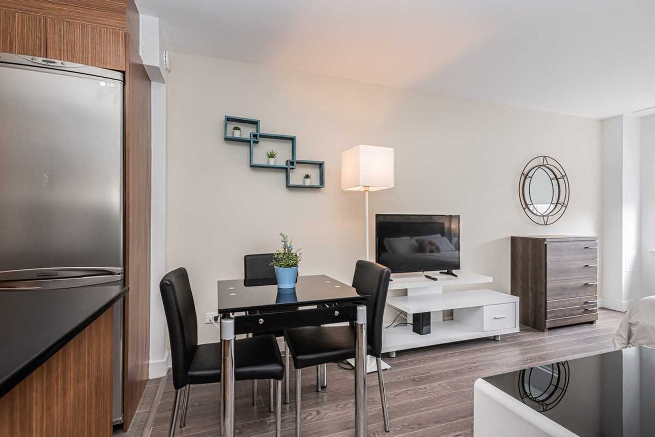 3527 Rue De La Montagne #1261783P - Photo 2 of 21