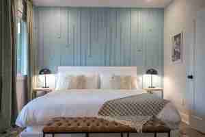 featured image of 111 North 9th Street