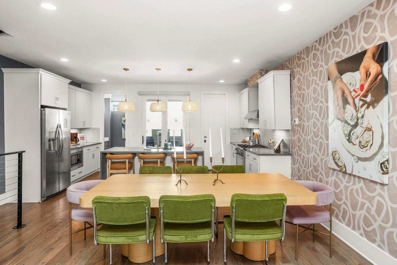 774 E Argyle Ave #1312370P - Photo 6 of 47