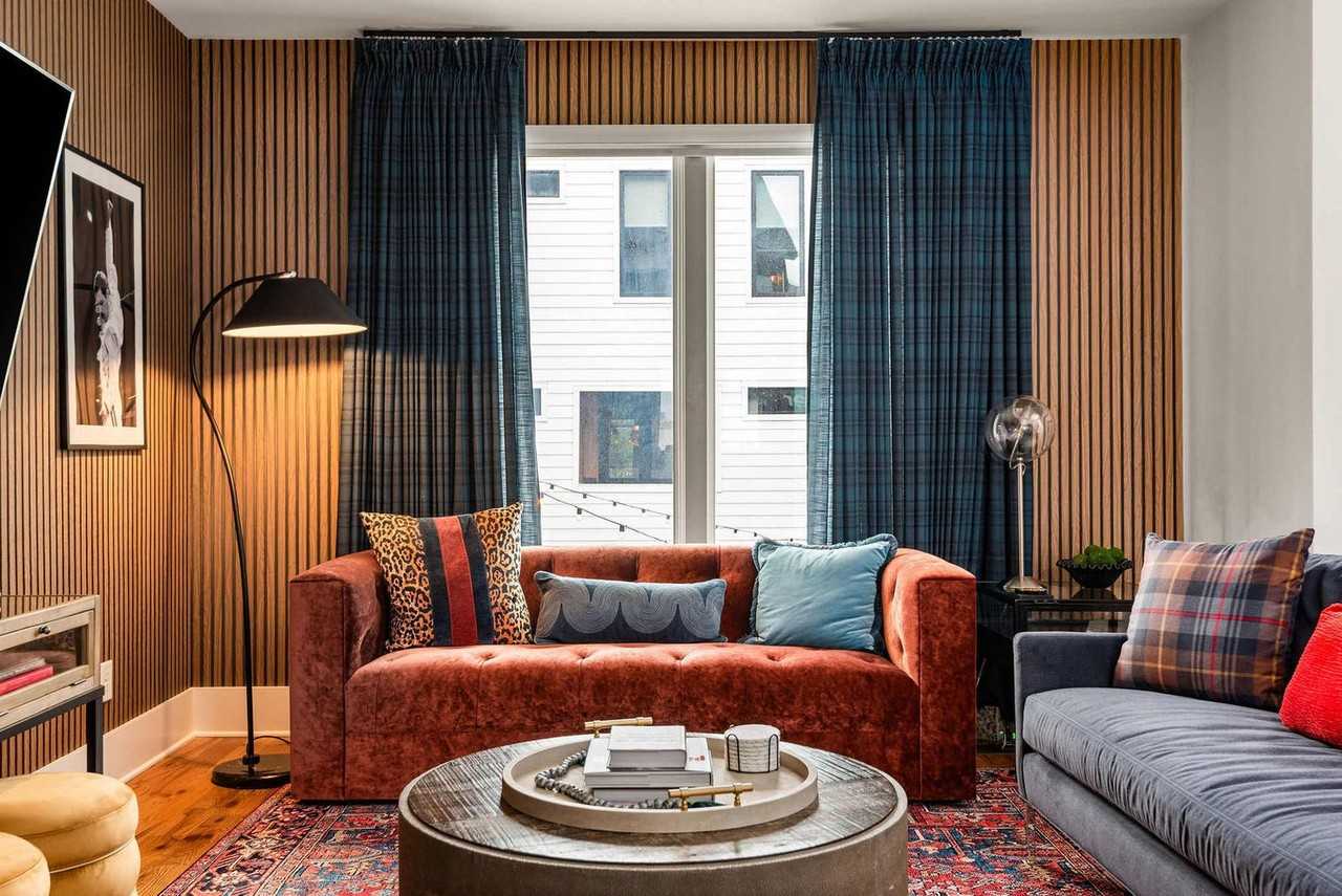 772 E Argyle Ave #1312337P - Photo 4 of 50