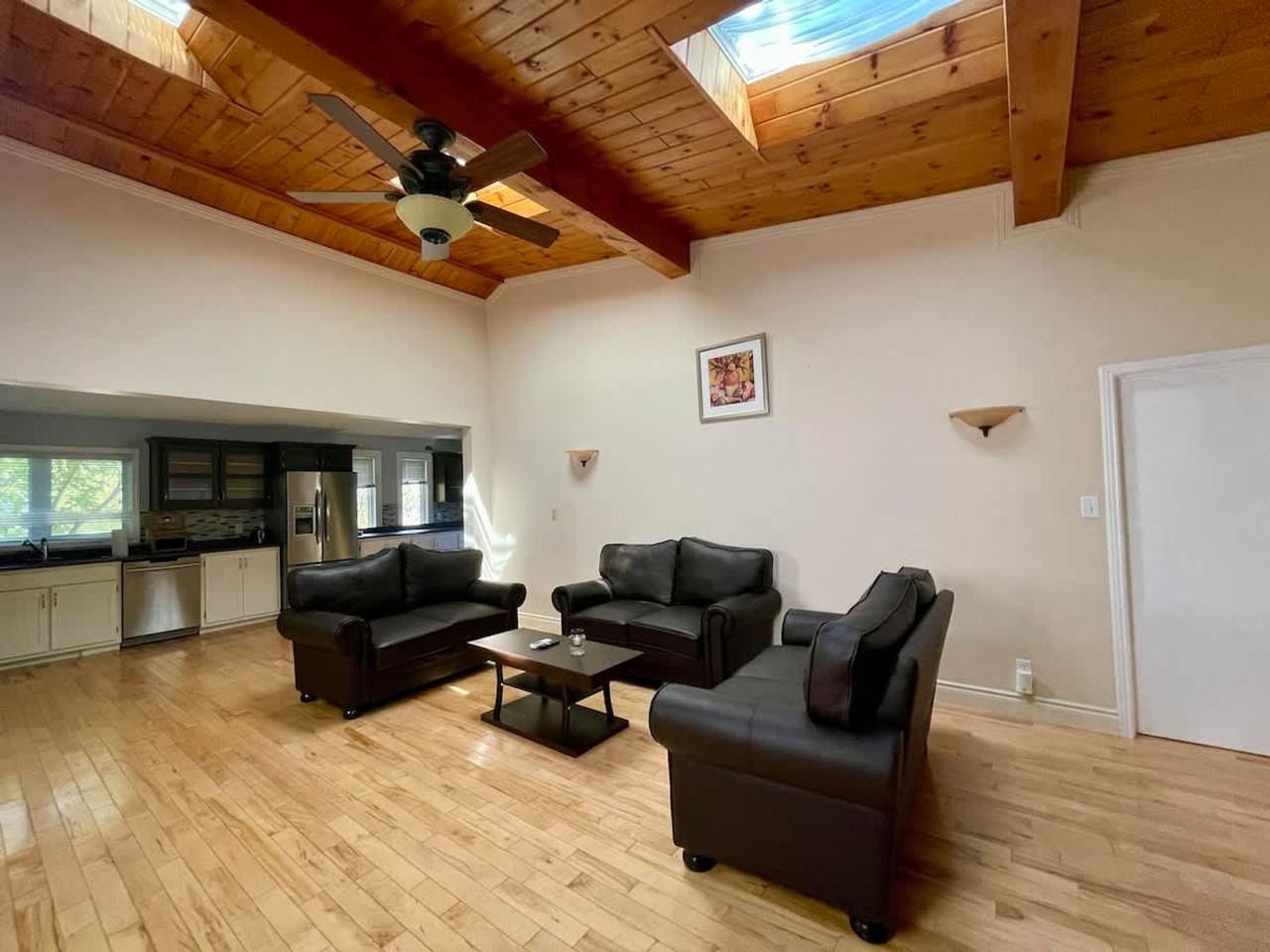 306 306 Front Street West #1314730P - Photo 4 of 20