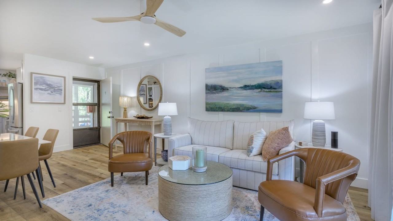 45 Folly Field Rd #1316251P - Photo 2 of 37