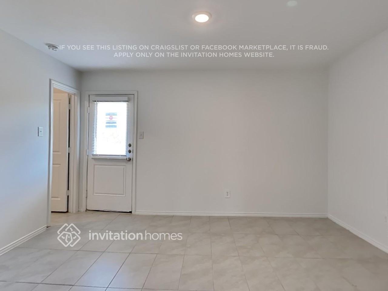 3034 Wallace Wells Ct - Photo 5 of 15