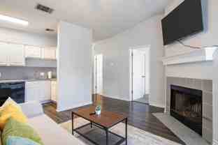 1005 W 23rd St - Photo 1 of 1