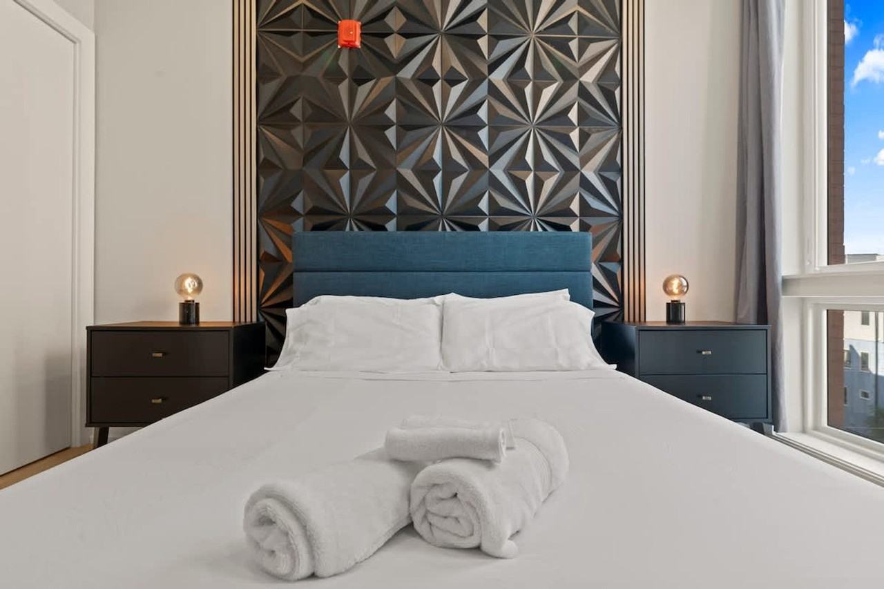 901 Canal Street - Photo 5 of 23