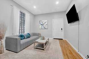 1205 W Oakdale Ave - Photo 1 of 1