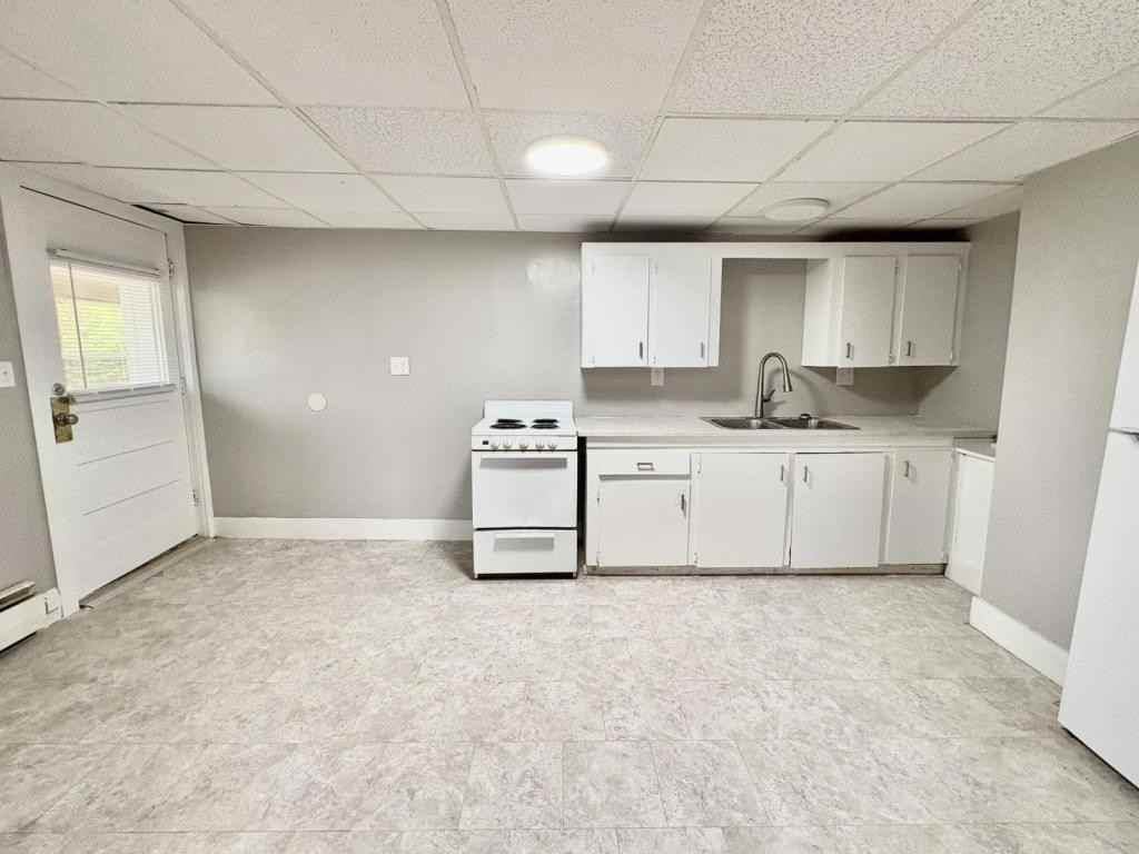 132 Northern Ave Apt 9 - Photo 4 of 8