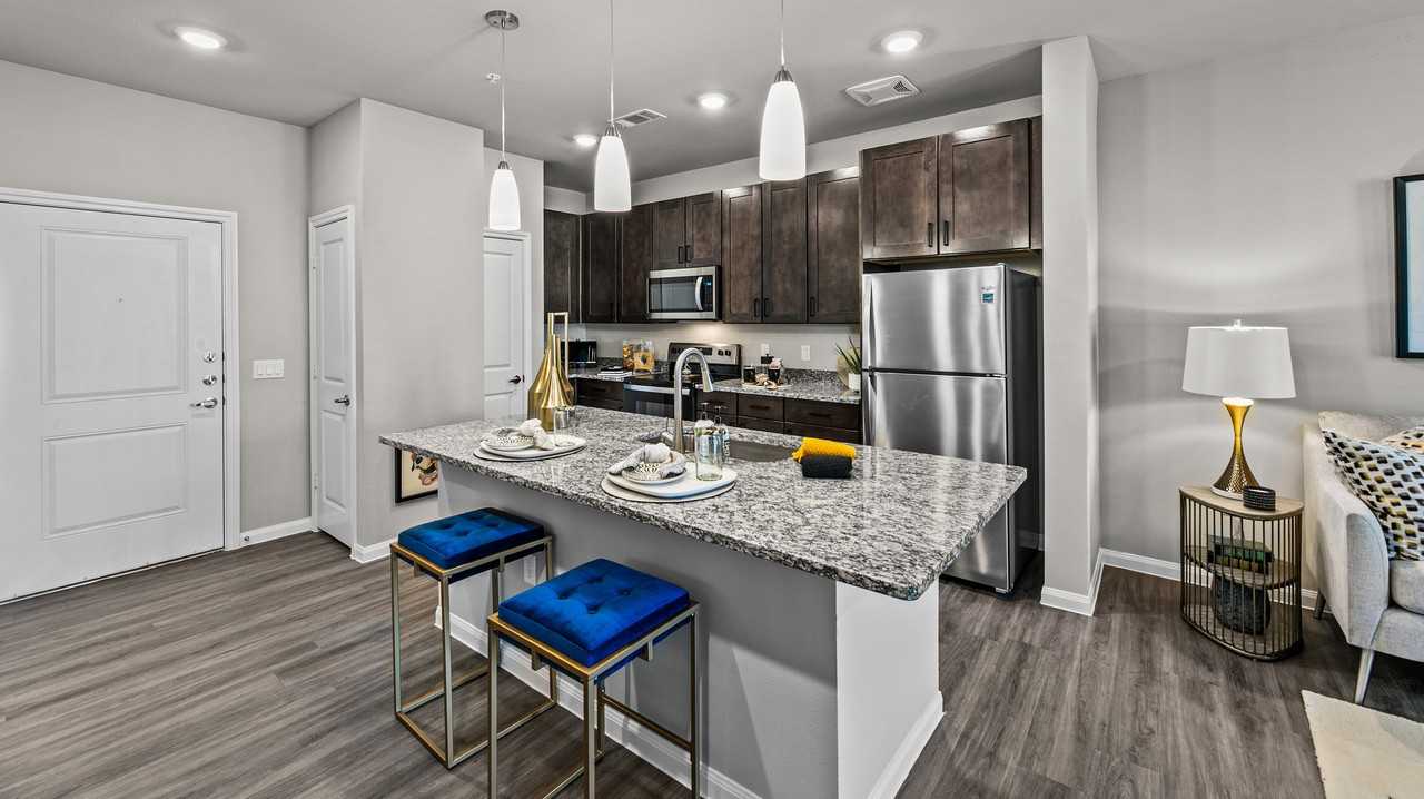 N Cummings Dr & Cummings Rd #1310 - Photo 3 of 26