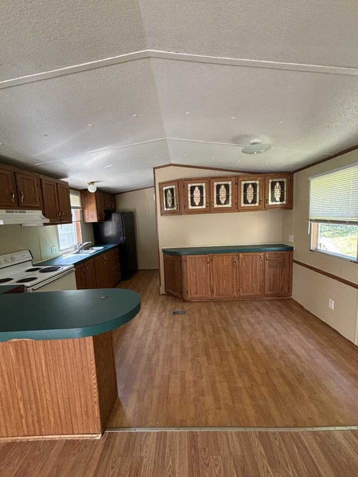 21 Church Rd - Photo 6 of 12