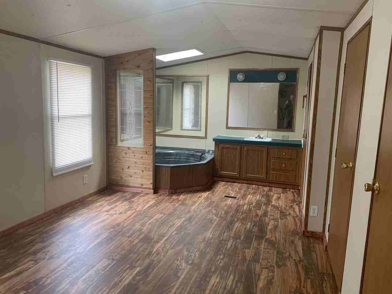 21 Church Rd - Photo 4 of 12