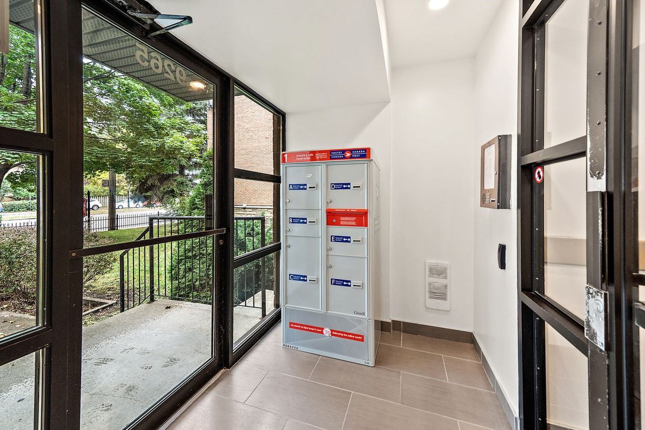9265 Rue Airlie - Photo 14