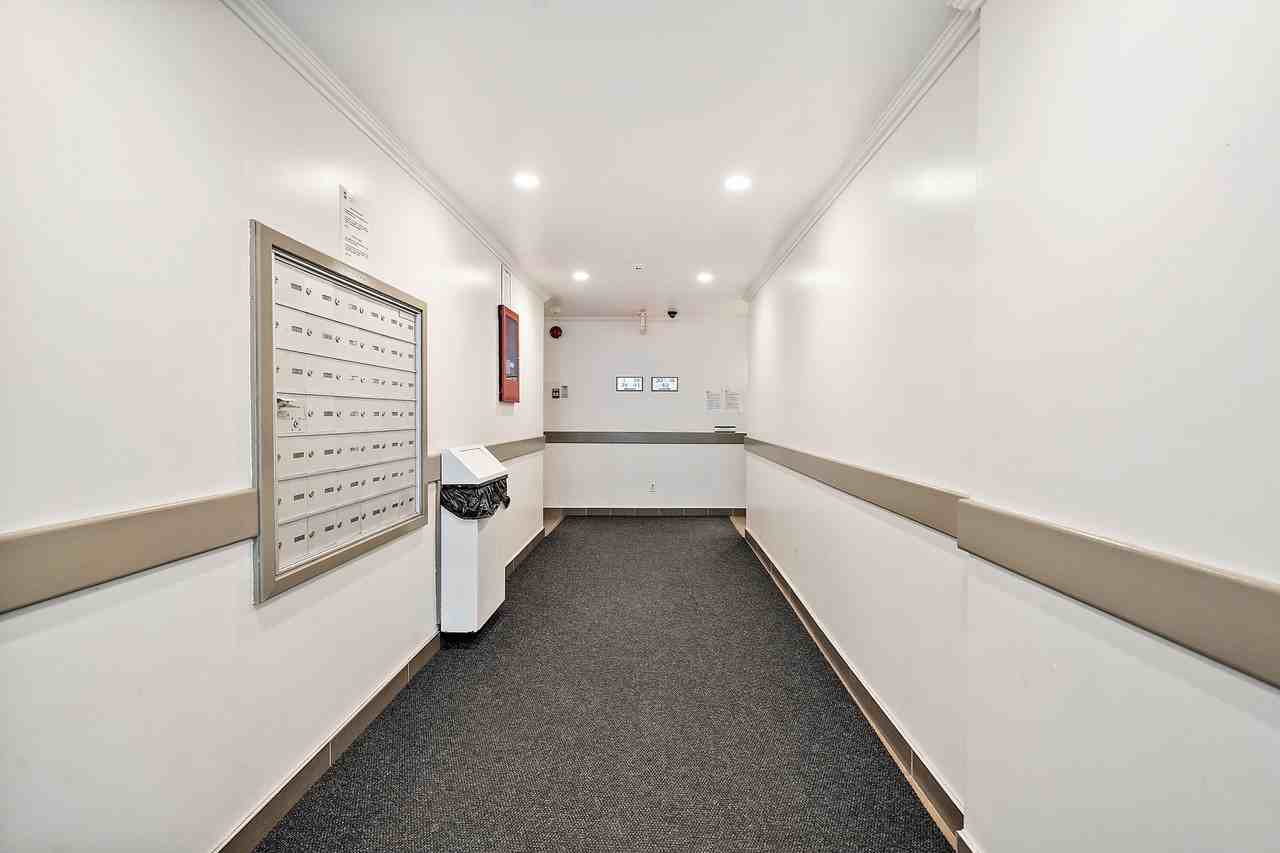 9265 Rue Airlie - Photo 16