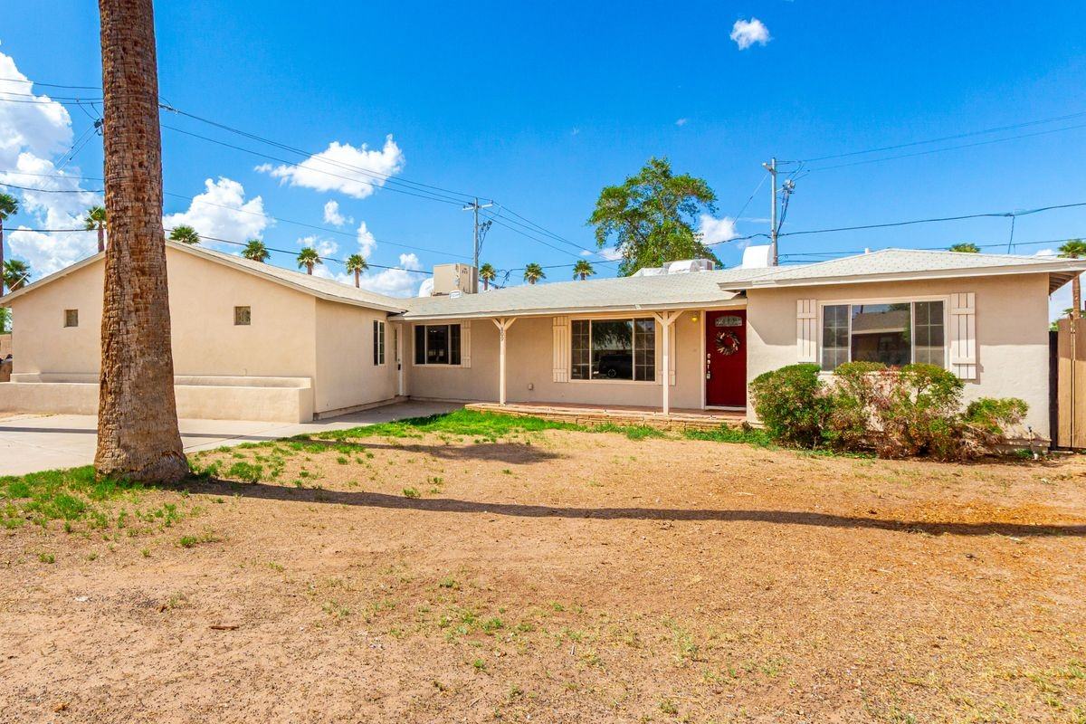 809 N Gilbert Ave - Photo 4 of 39