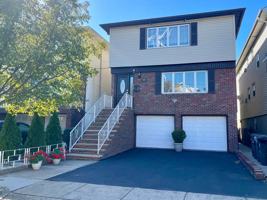 featured image of 57 Isabella Ave ##1