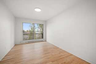 9265 Rue Airlie #14 - Photo 1 of 1