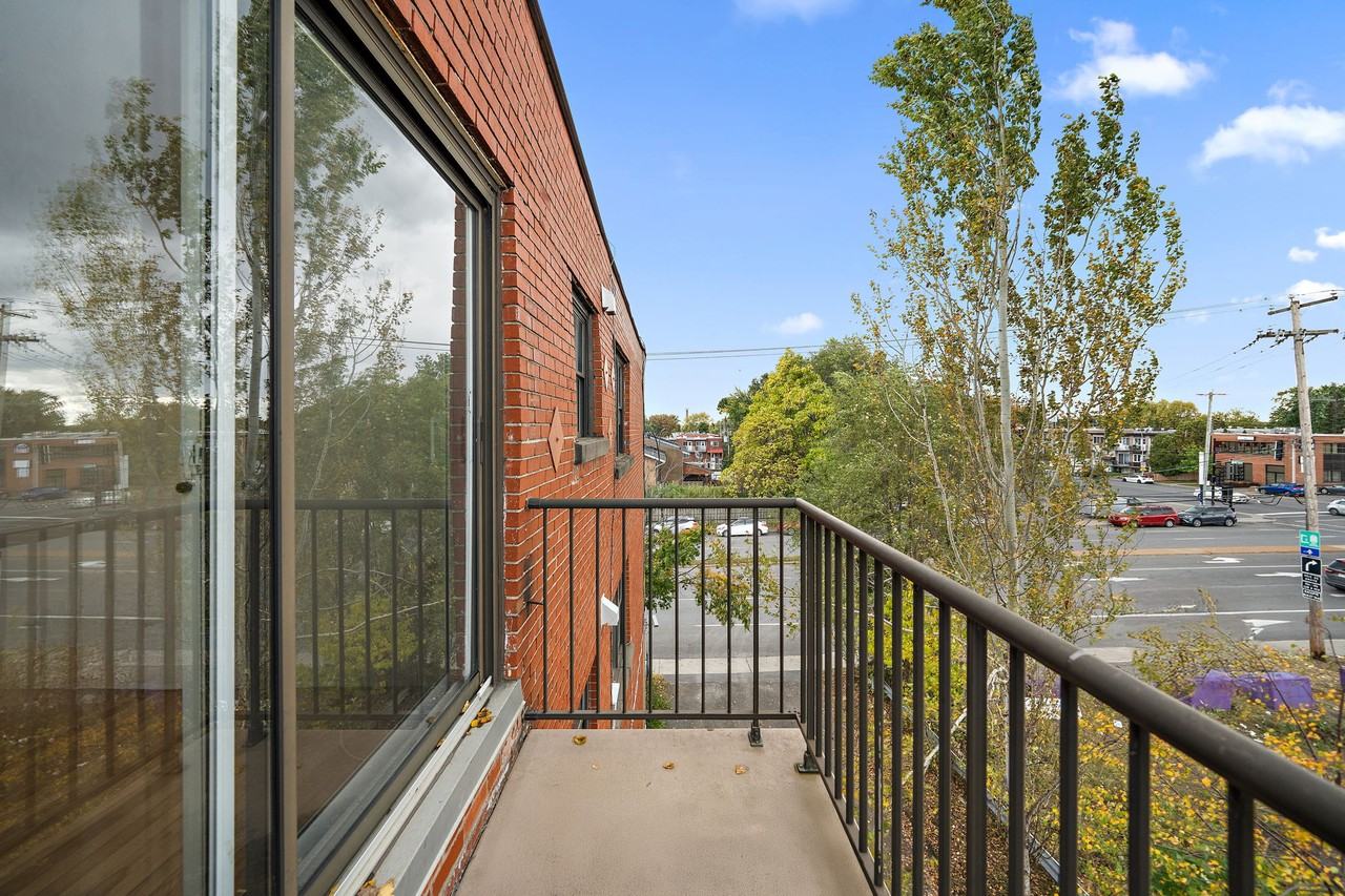 9265 Rue Airlie - Photo 3