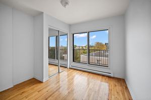 featured image of 730 30e Avenue #406