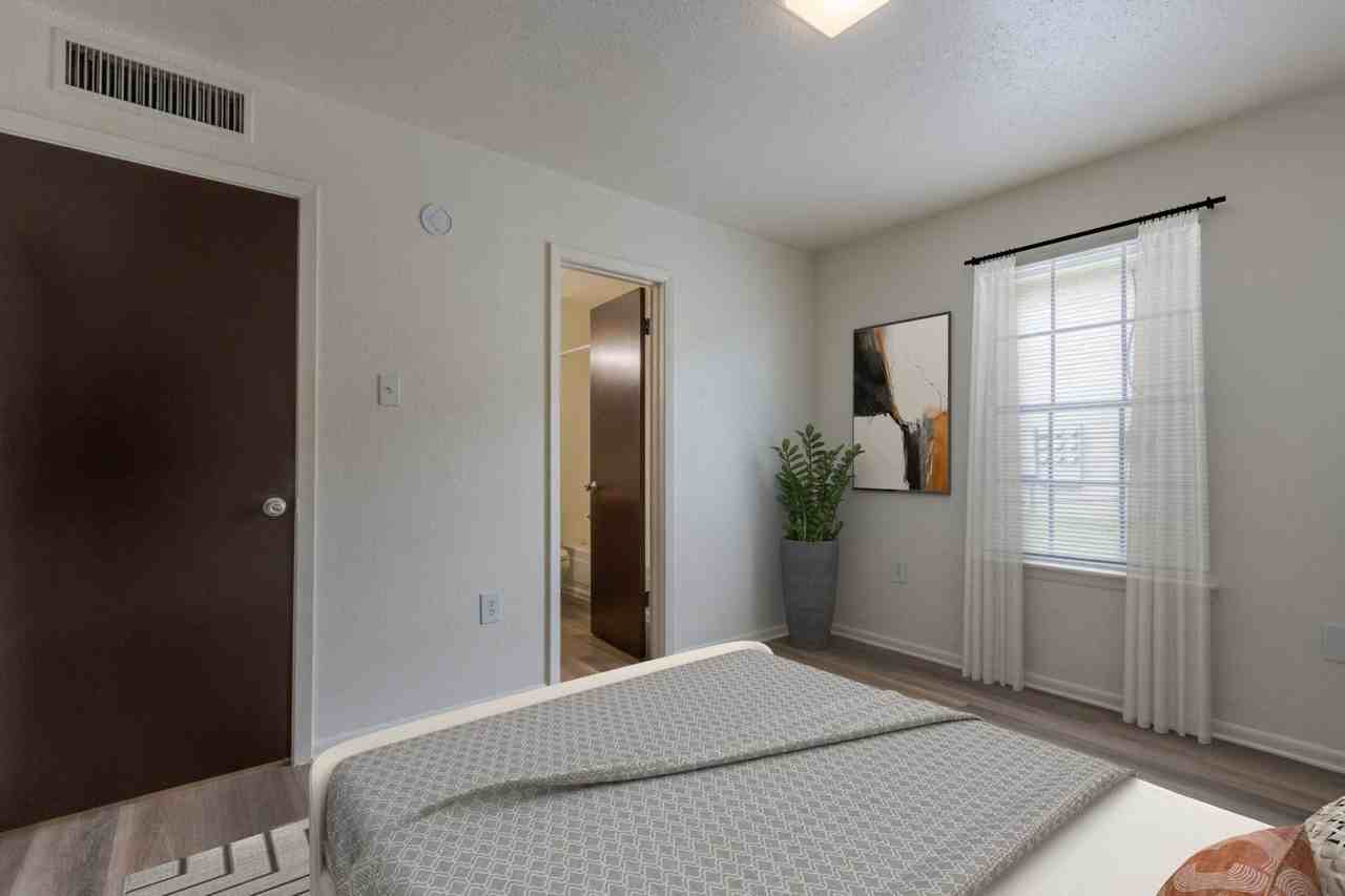 Prosper Northgate - Photo 5 of 10