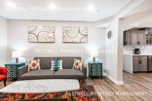 1923 W Carriage Ave #B - Photo 1 of 1