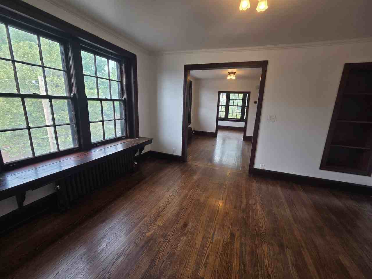 1534 Woodland Ave #6 - Photo 2 of 41