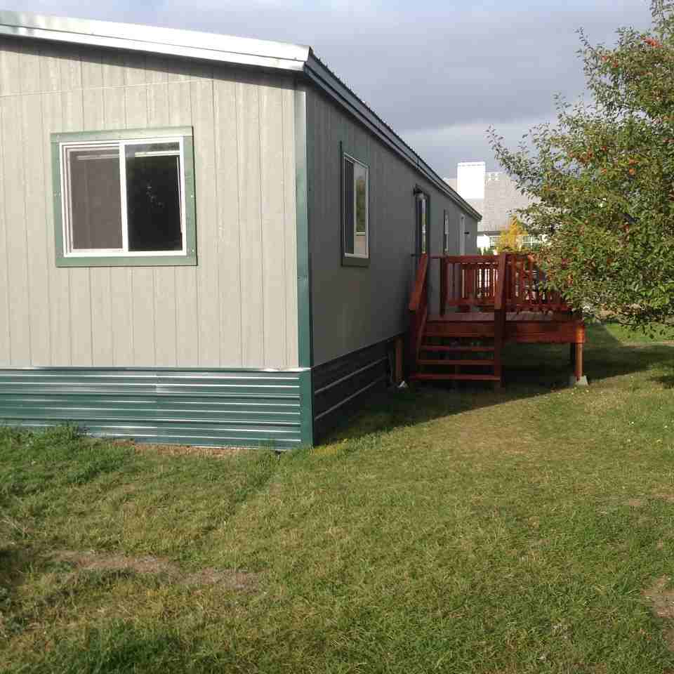 2405 W College St #20 - Photo 2 of 16