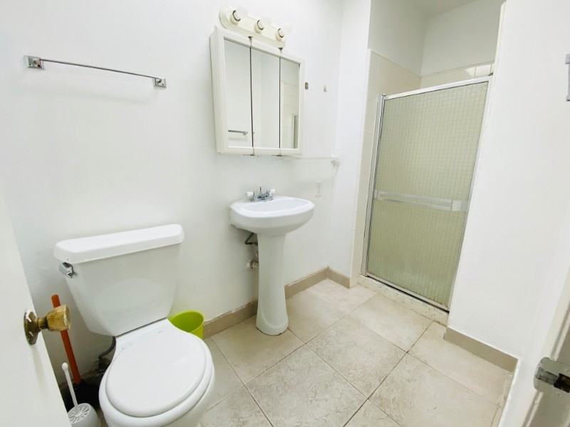 2300 Oak Street #5 - Photo 2 of 11