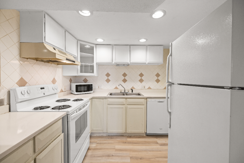 1417 Quitman St - Photo 5 of 19