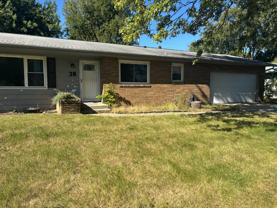 38 S Pontiac Dr - Photo 1 of 1