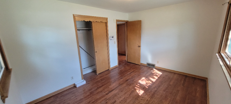 7602 Parker Street - Photo 7 of 16