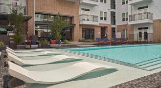 2402 W Dallas St #B6-55 - Photo 1 of 1