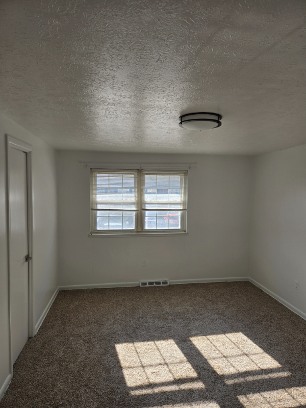 31602 N Marginal Dr #C - Photo 3 of 9