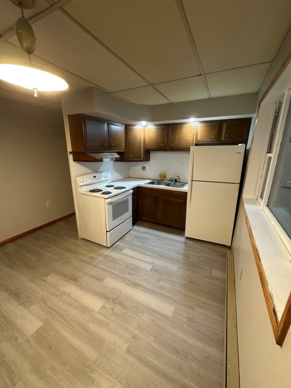 111 Sunbury Street #2 - Photo 3 of 6