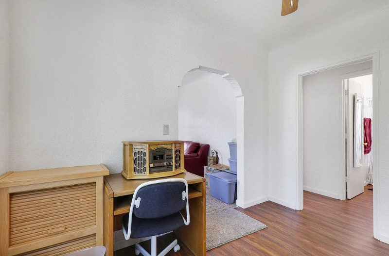 2512 Butte St #A - Photo 4 of 16